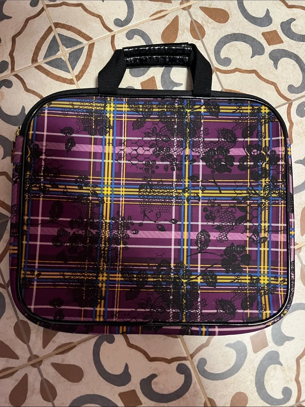 Betsey Johnson Purple Plaid Cosmetic/laptop Padded Case with Gold Plaque